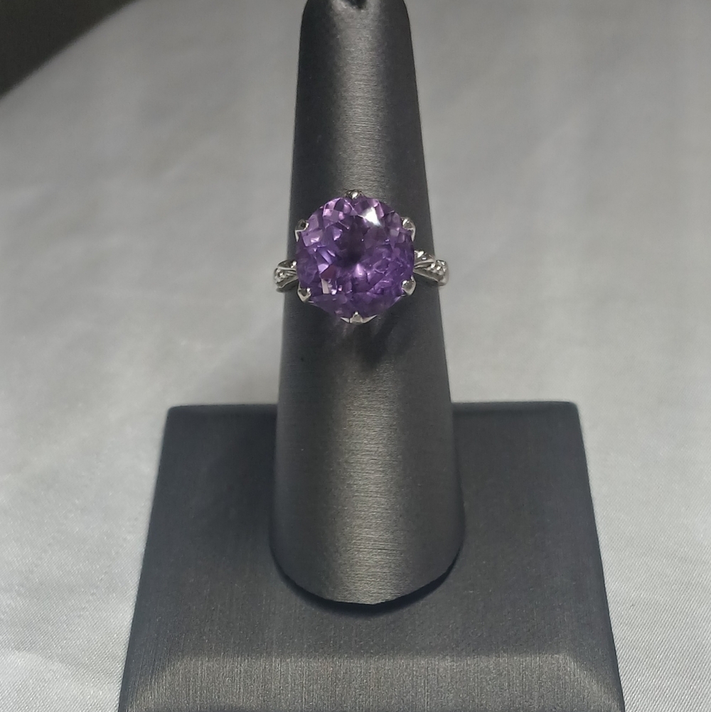 Purple Amethyst 925 Sterling Silver Ring, Size 6.5, 7. - Picture 3 of 10